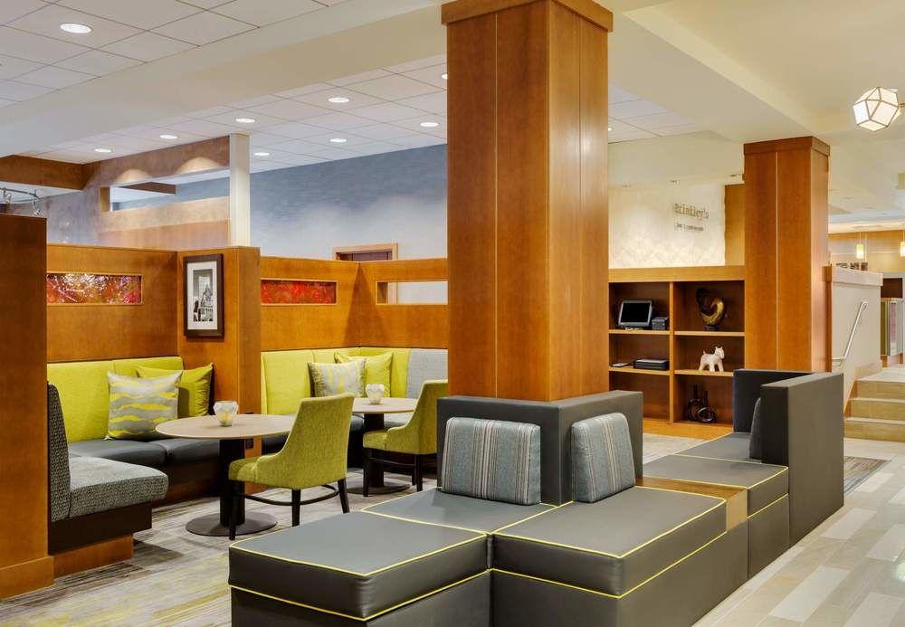Courtyard By Marriott Boston Logan Airport Ξενοδοχείο Εξωτερικό φωτογραφία