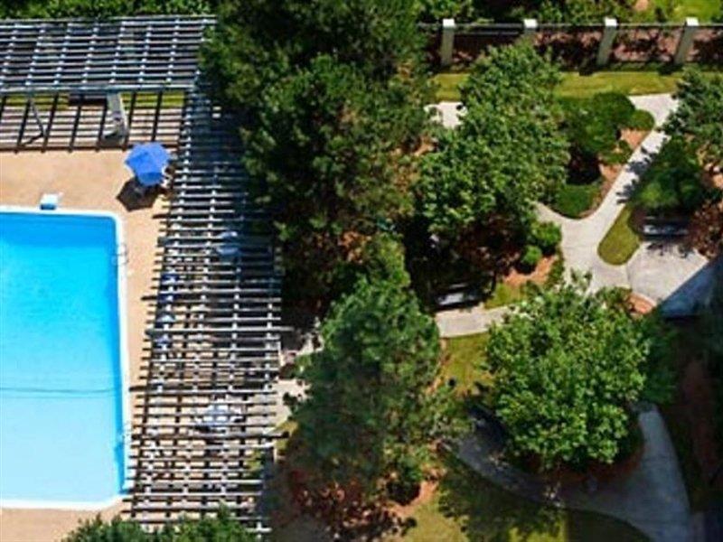 Courtyard By Marriott Boston Logan Airport Ξενοδοχείο Εξωτερικό φωτογραφία