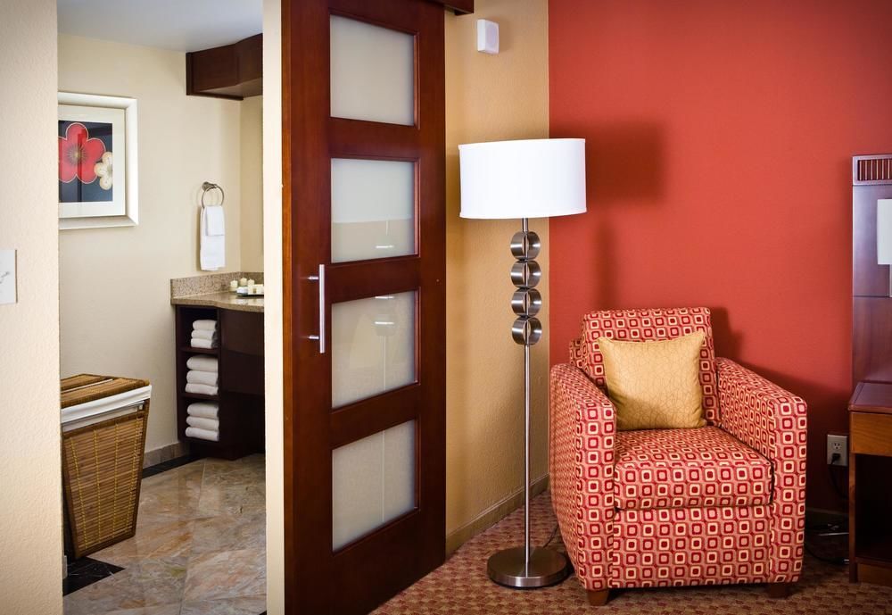 Courtyard By Marriott Boston Logan Airport Ξενοδοχείο Εξωτερικό φωτογραφία