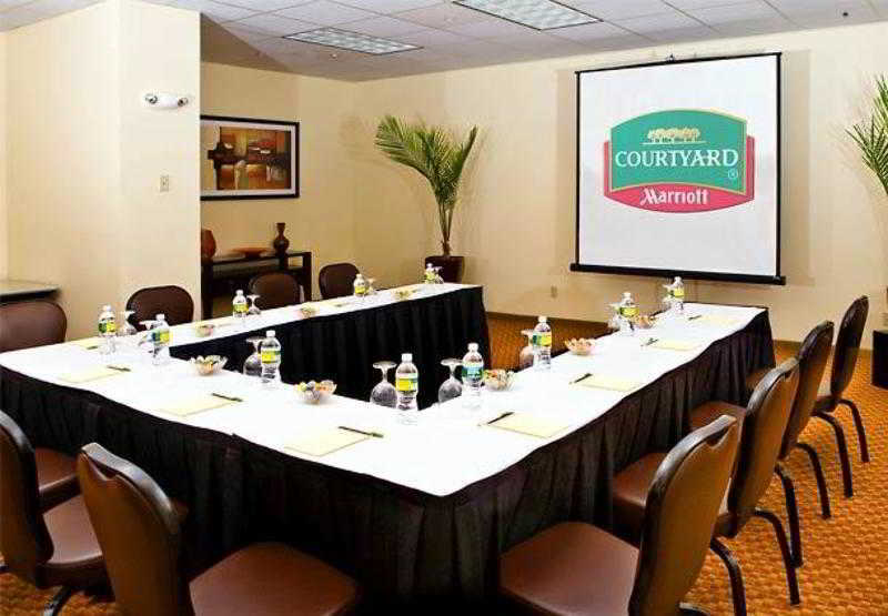 Courtyard By Marriott Boston Logan Airport Ξενοδοχείο Εξωτερικό φωτογραφία