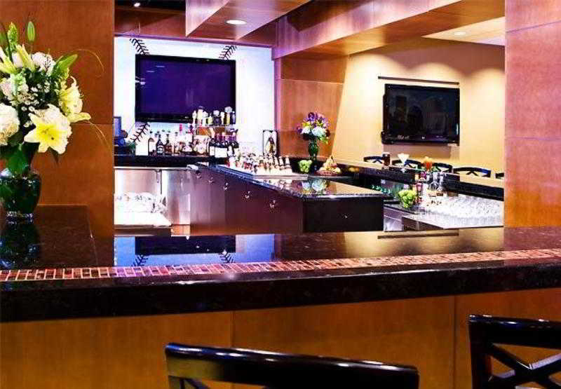 Courtyard By Marriott Boston Logan Airport Ξενοδοχείο Εξωτερικό φωτογραφία